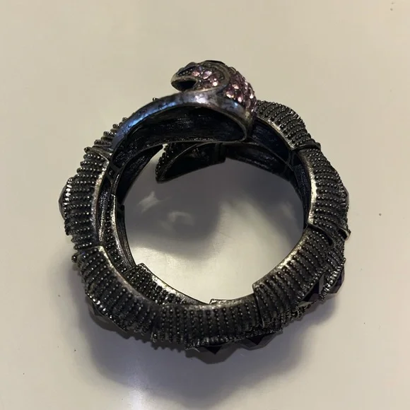 VINTAGE | Cobra Bracelet!! - Picture 5 of 6